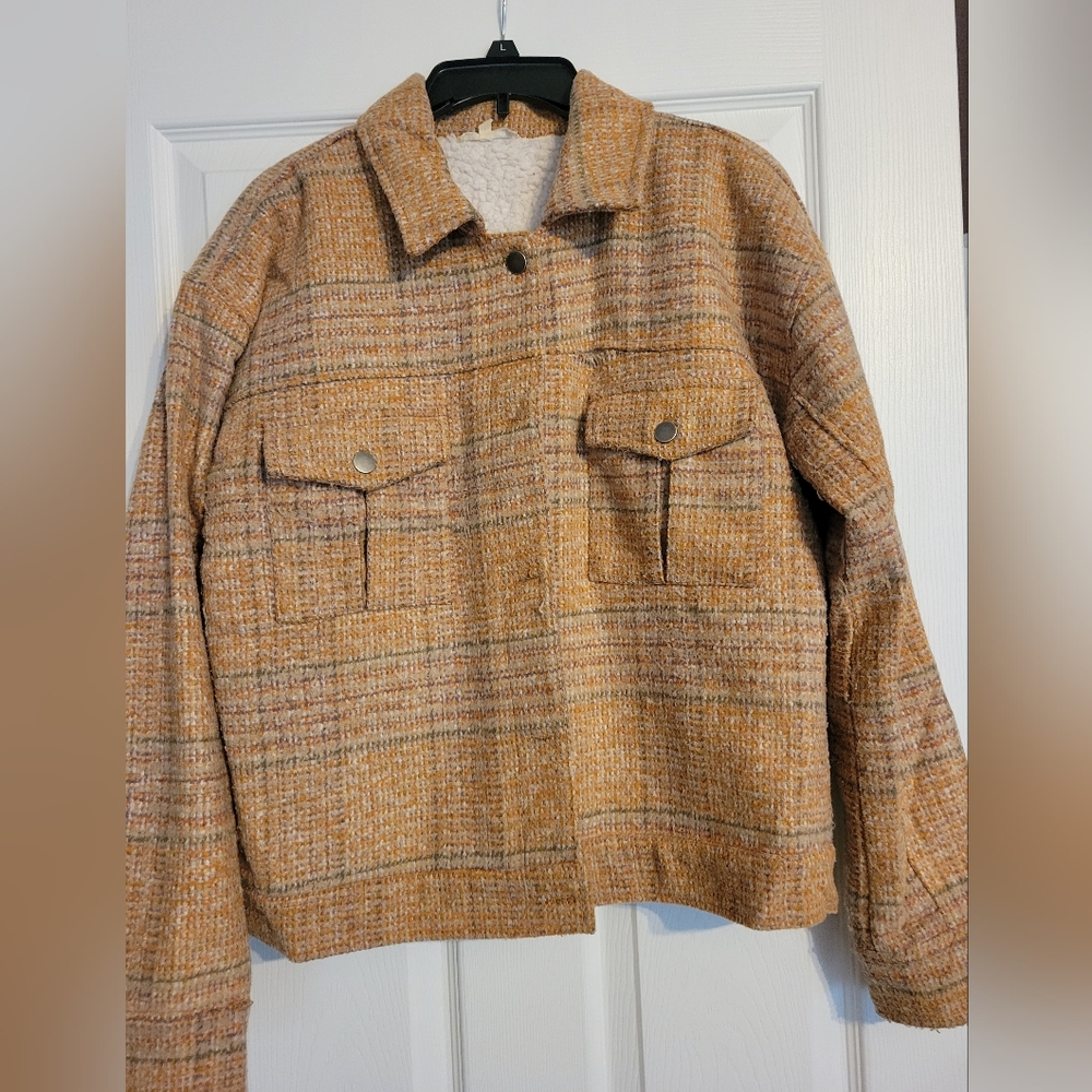 Jacket - Picture 2 of 3